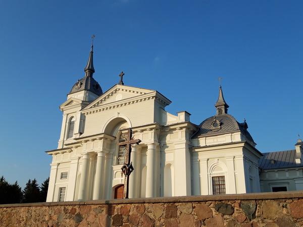 УВАХОД У ГІСТОРЫЮ ДАЗВАЛЯЕЦЦА